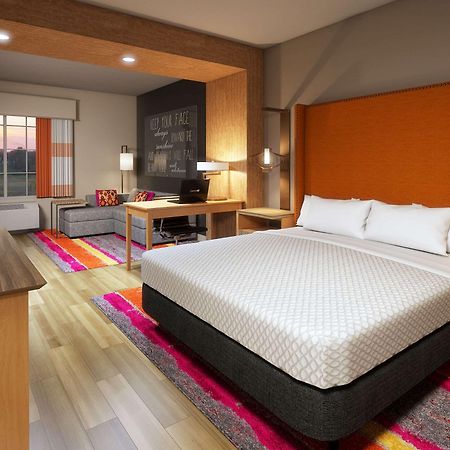 La Quinta Inn & Suites By Wyndham Луисвил Екстериор снимка